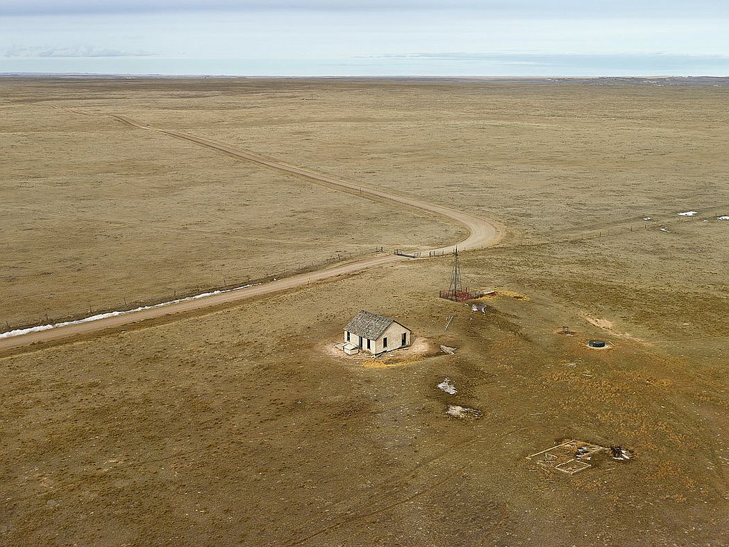 andrew-moore-dirt-meridian-01