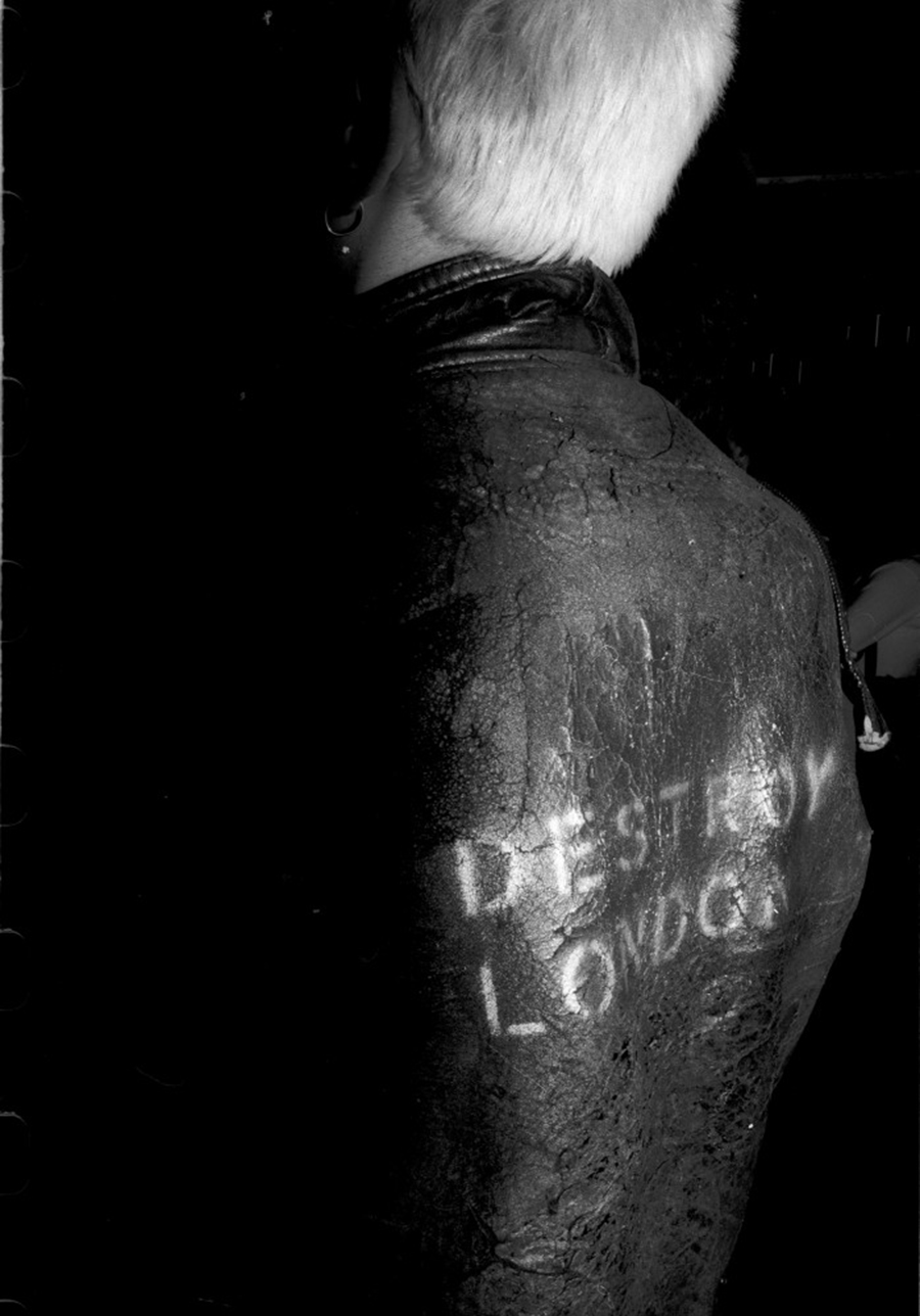 Punks © Karen Knorr & Olivier Richon