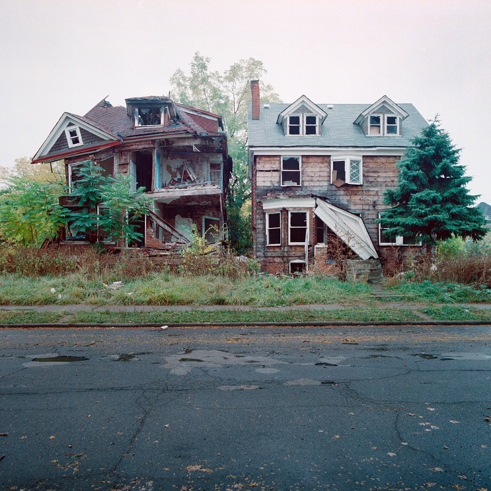 100 Detroit Abandoned Houses © Kevin Bauman