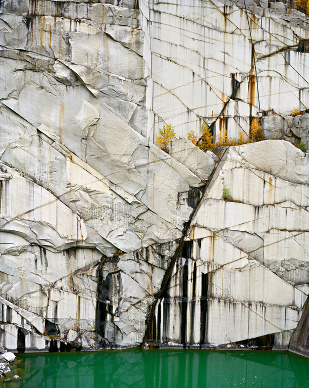 Quarries © Edward Burtynsky