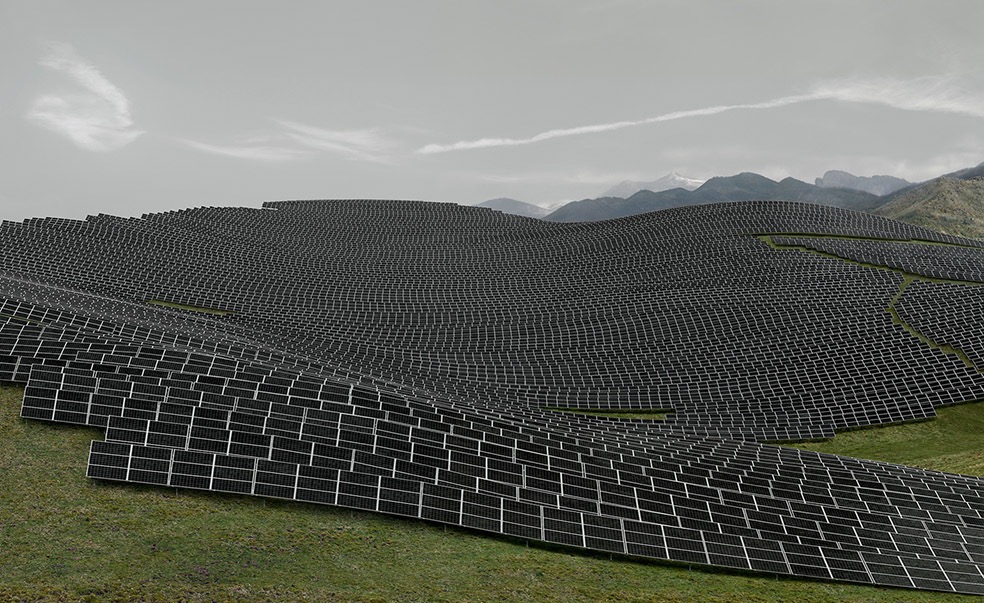 Les Mées, 2016 © Andreas Gursky