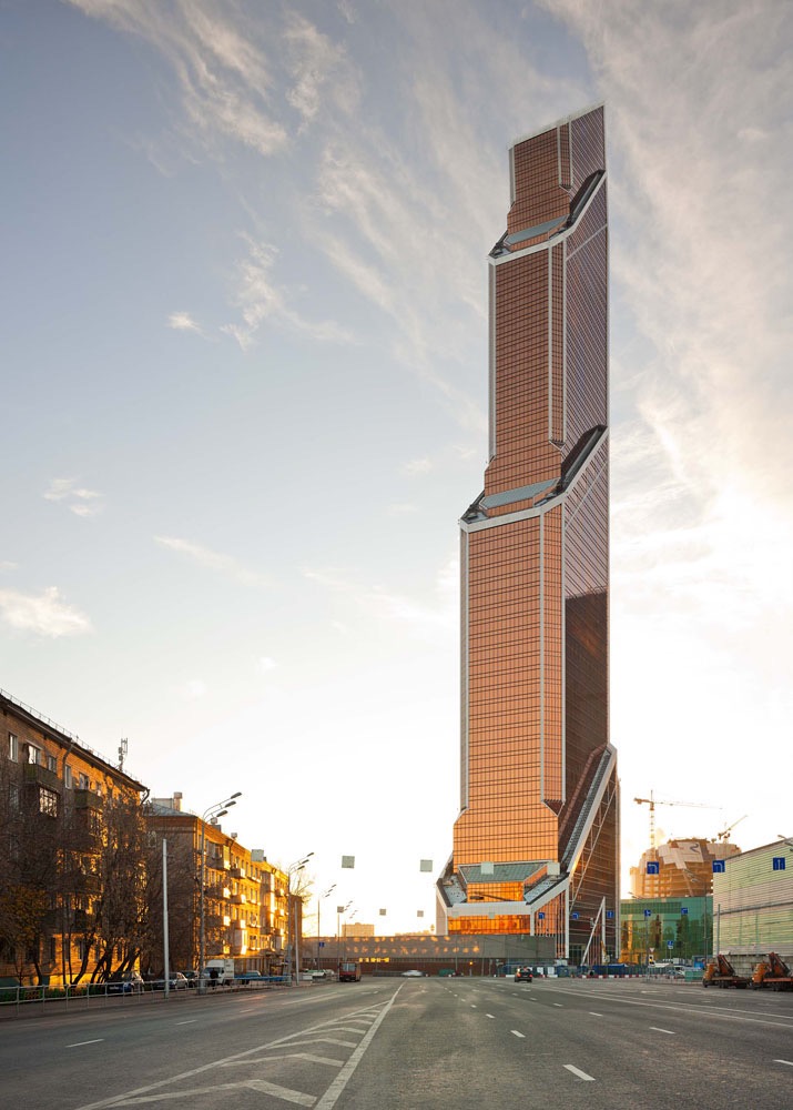 Imperial Pomp - Post Soviet High-Rise © Frank Herfort
