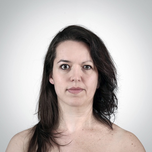 Daughter / Mother: Véronique, 29 & Francine, 56