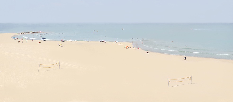 Beachscape © Yigal Pardo